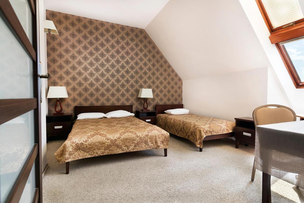 Hotel Pod Kasztanami لوبلين المظهر الخارجي الصورة